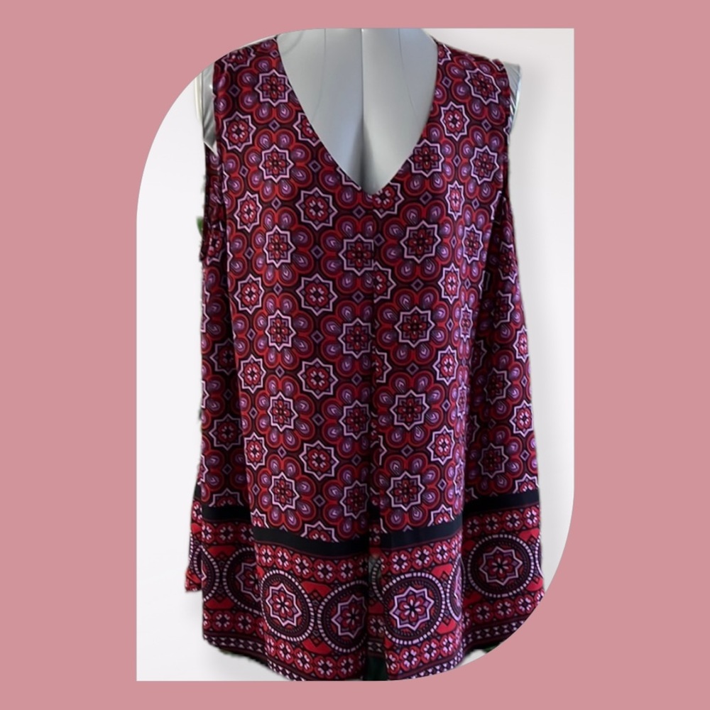Daniel Rainn top size 1X